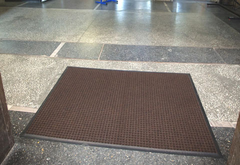 Surelay Sopper Floor Mat