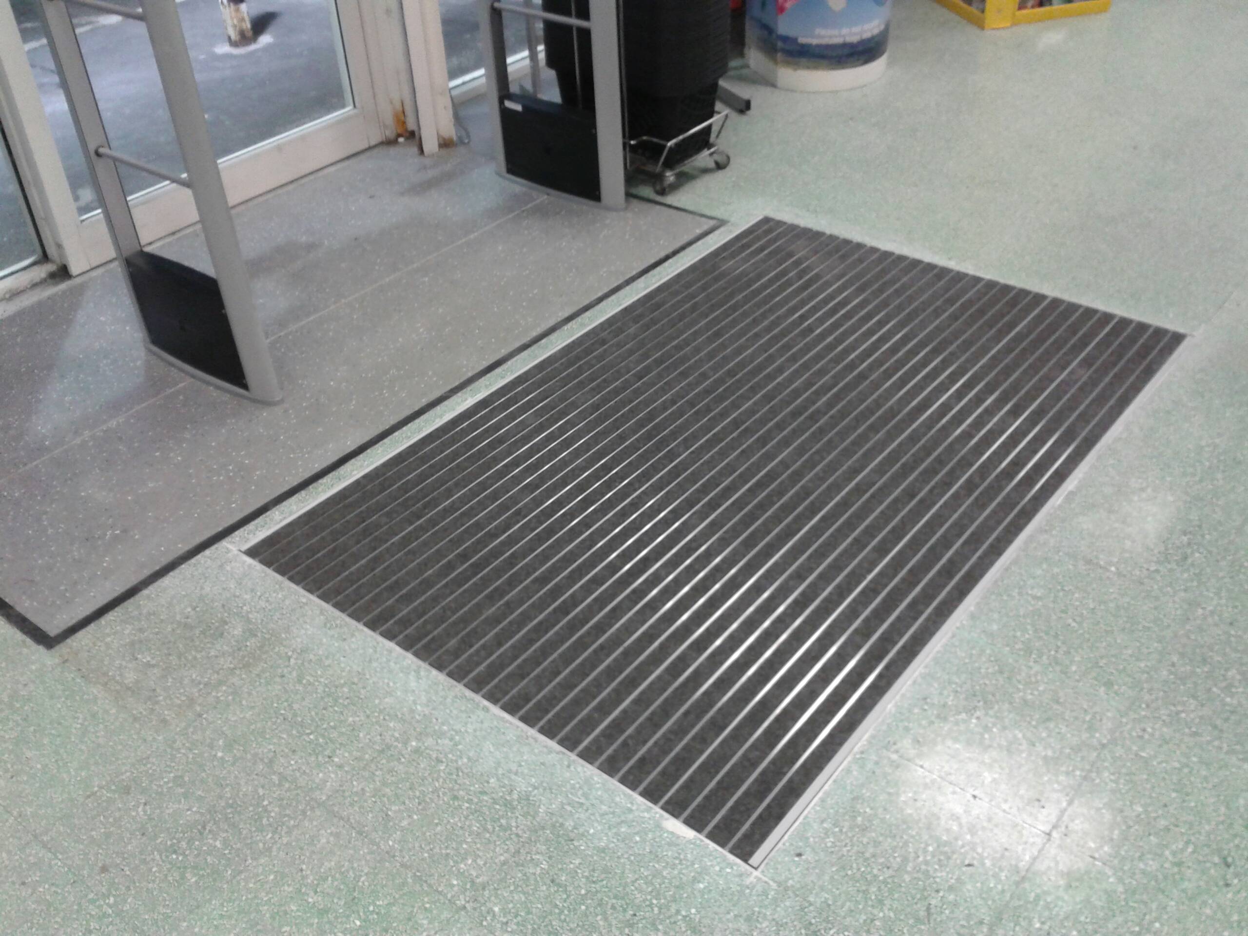 Surewalk Stratos matwell entrance matting system Retail Store